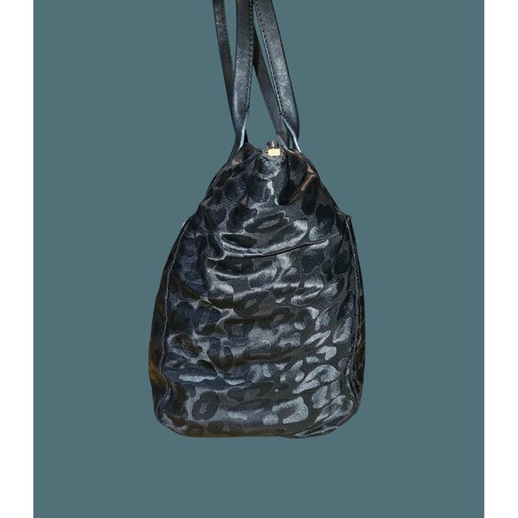 Michael Kors Kelsey Leopard Nylon Tote Shoulder Bag - Picture 4 of 16